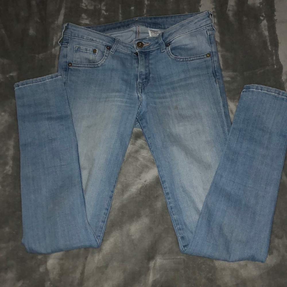Light blue h&m skinny jeans